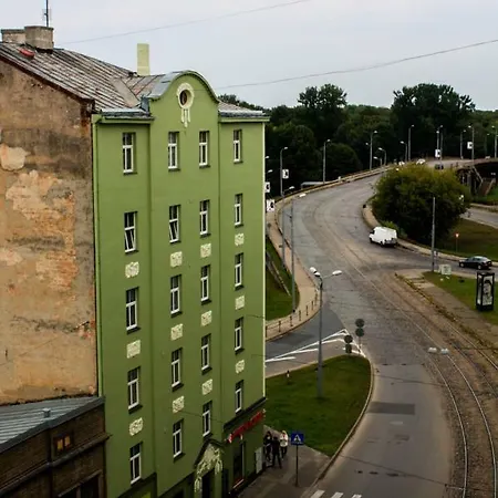 Bright Dzīvoklis *